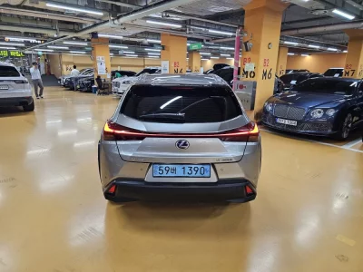 Lexus UX
