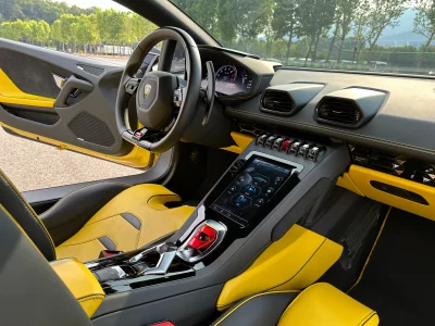 Lamborghini HURACAN