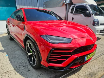 Lamborghini URUS