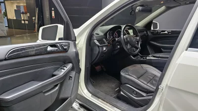 Mercedes-Benz M-class