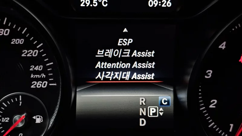 Mercedes-Benz GLA-Class