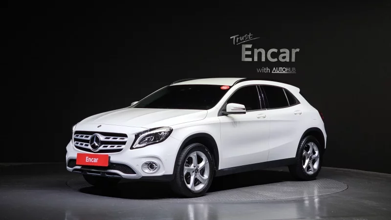 Mercedes-Benz GLA-Class
