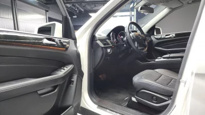 Mercedes-Benz M-class