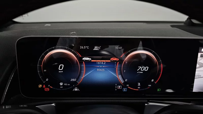 Mercedes-Benz GLB-Class