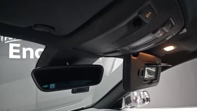 Infiniti Q30