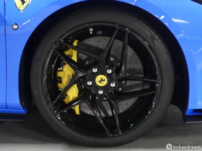 Ferrari F8