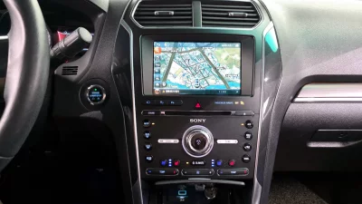 Ford EXPLORER