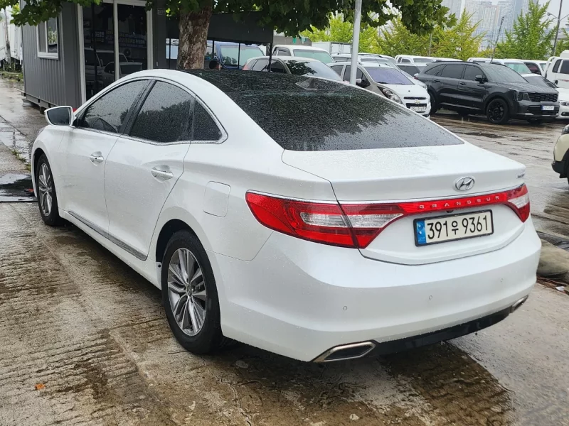 Hyundai Grandeur