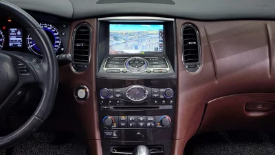 Infiniti QX50