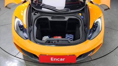 Mclaren MP4-12C