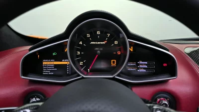 Mclaren MP4-12C