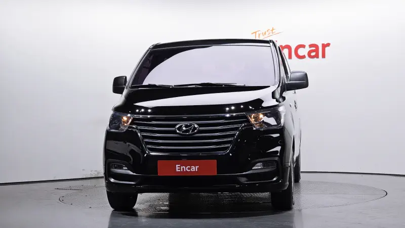 Hyundai Grand Starex