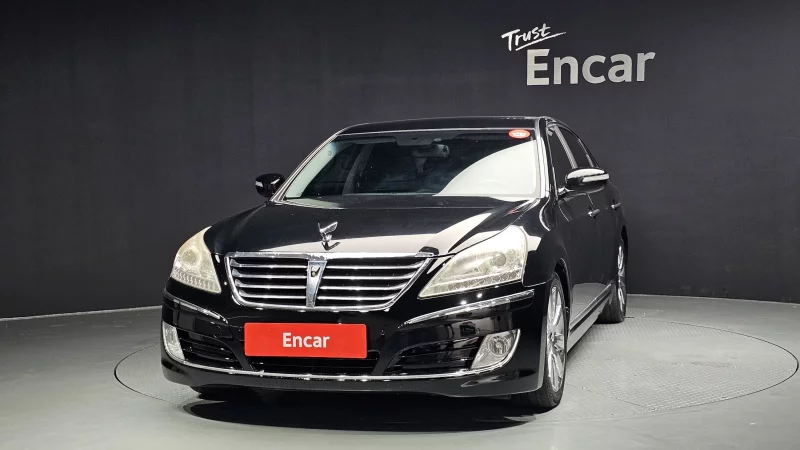 Hyundai Equus