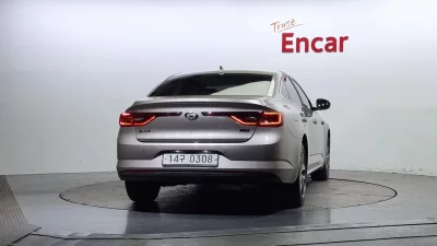 Renault Samsung SM6