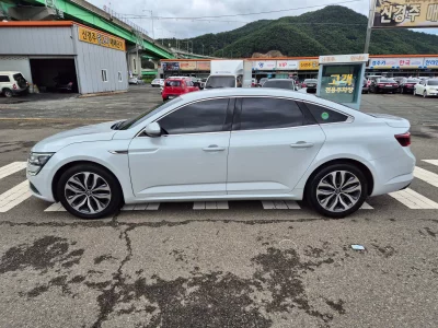 Renault Samsung SM6