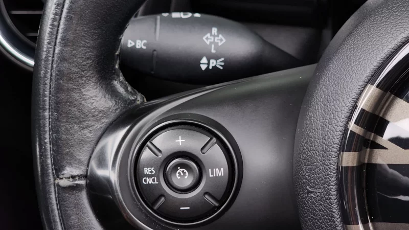 MINI Cooper Convertible