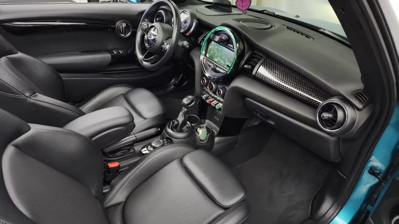 MINI Cooper Convertible