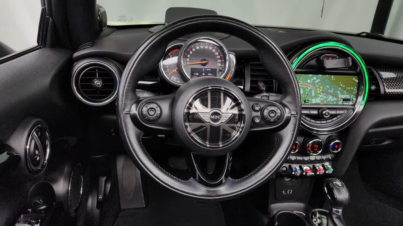 MINI Cooper Convertible