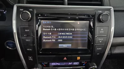 Toyota CAMRY