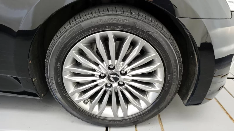 Hyundai Equus