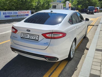 Ford FUSION