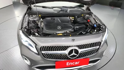 Mercedes-Benz GLA-Class