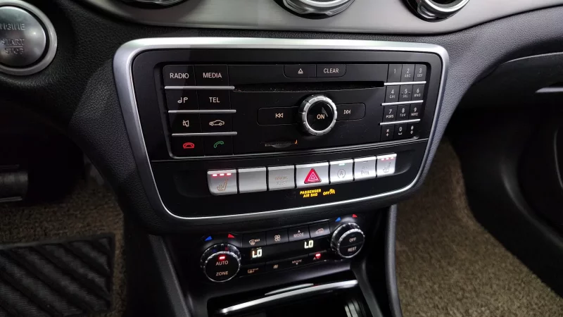 Mercedes-Benz GLA-Class