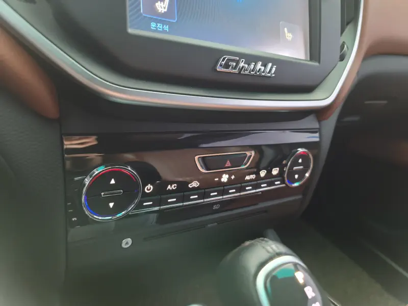 Maserati Ghibli