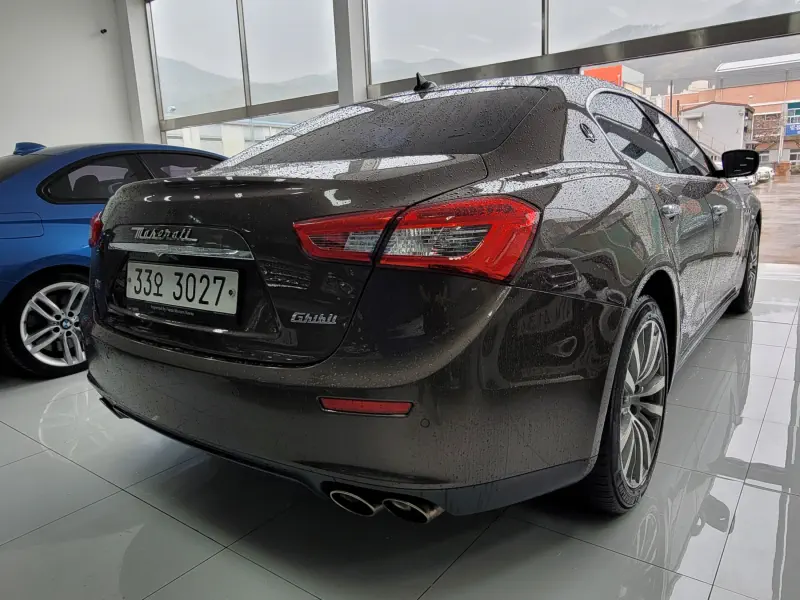 Maserati Ghibli
