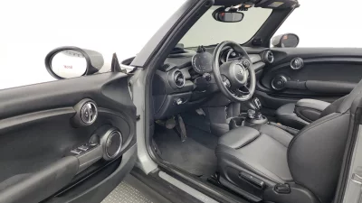 MINI Cooper Convertible