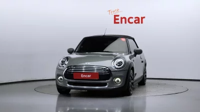 MINI Cooper Convertible