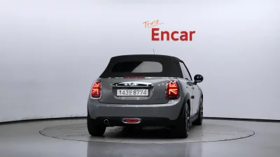MINI Cooper Convertible