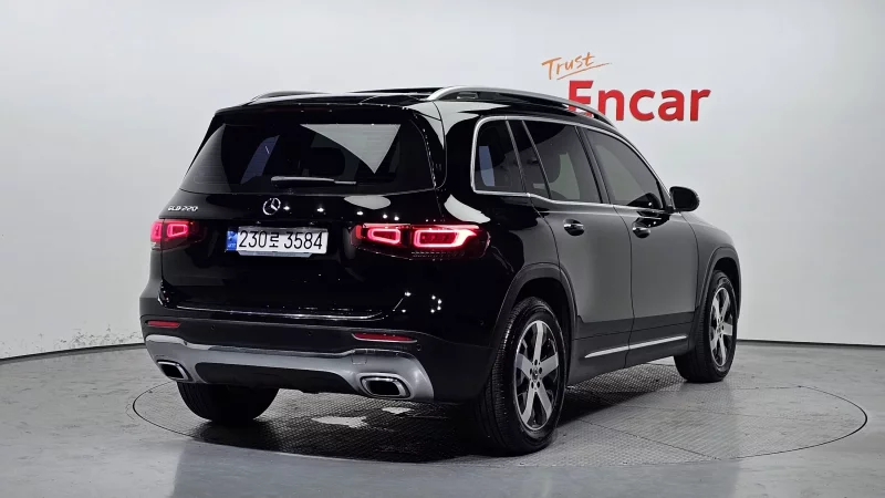 Mercedes-Benz GLB-Class