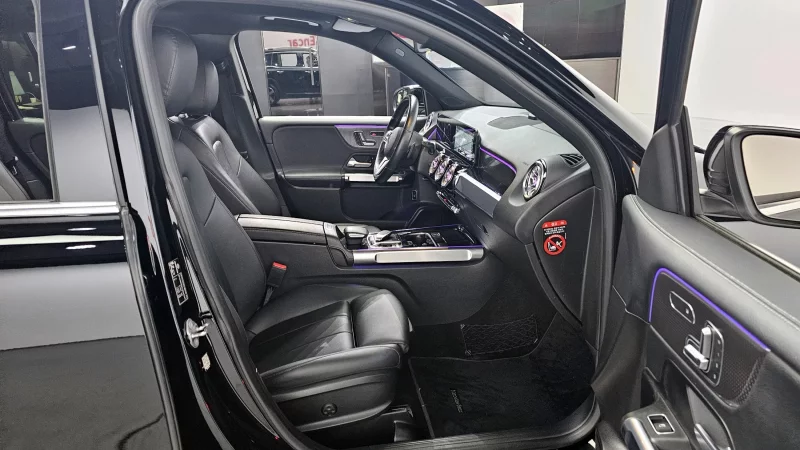 Mercedes-Benz GLB-Class