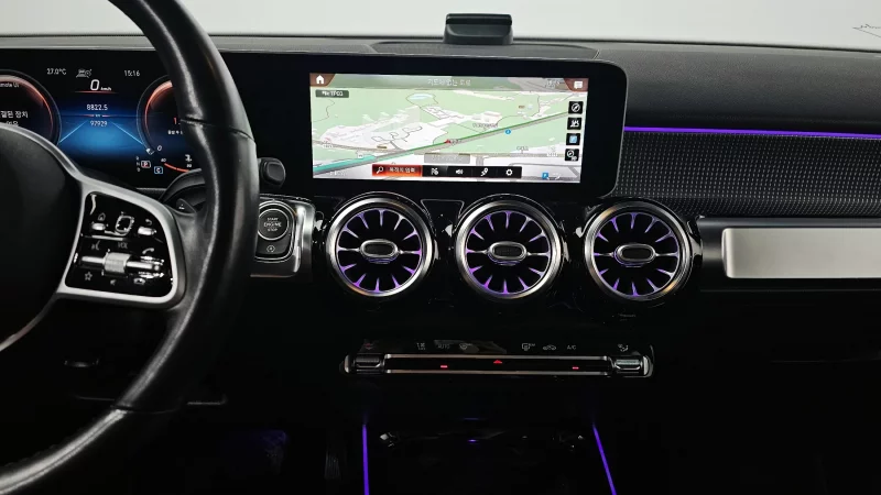 Mercedes-Benz GLB-Class