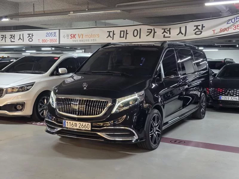 Mercedes-Benz V-Class