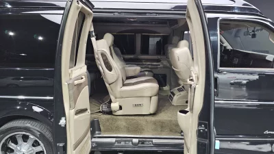 Chevrolet Express Van
