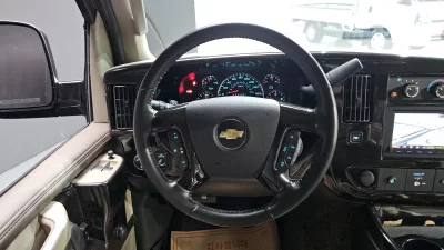Chevrolet Express Van