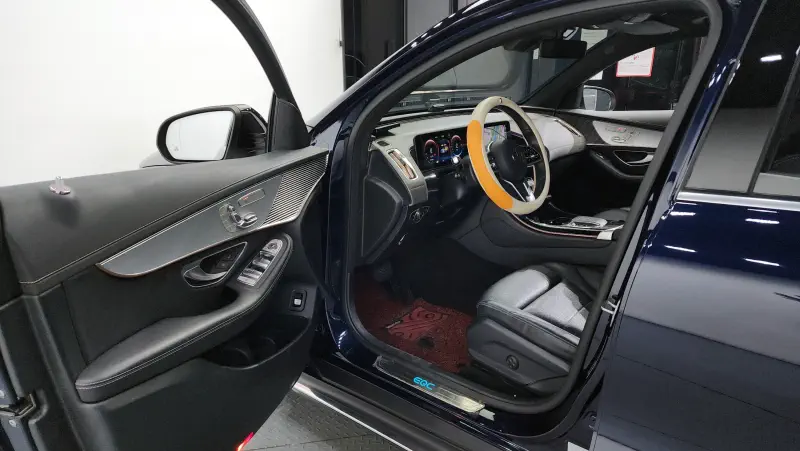 Mercedes-Benz EQC