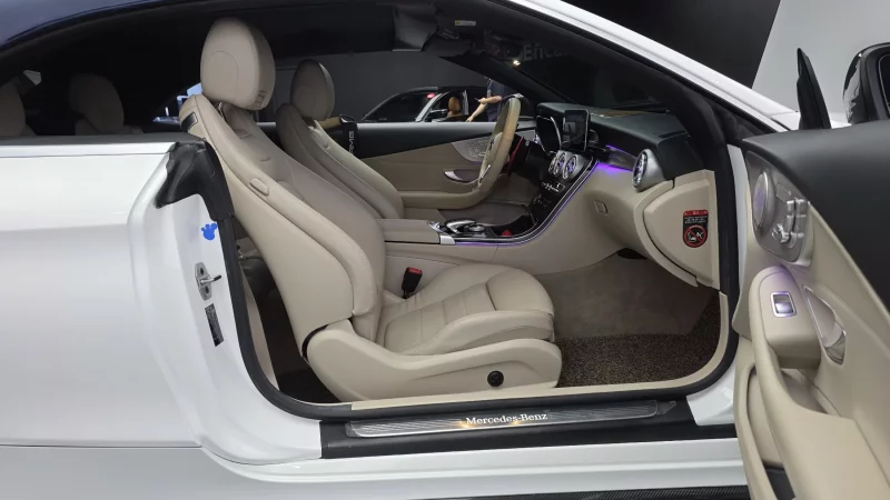 Mercedes-Benz C-Class