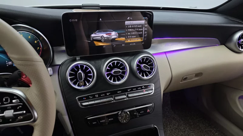 Mercedes-Benz C-Class