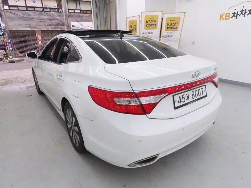 Hyundai Grandeur