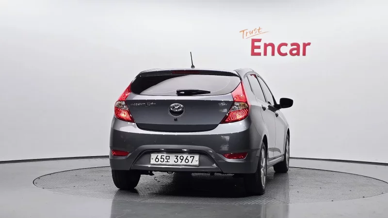 Hyundai Accent