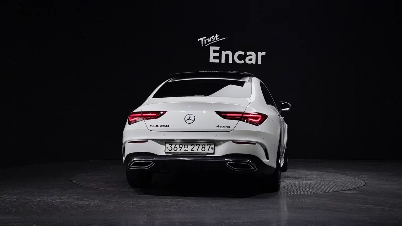 Mercedes-Benz CLA-Class