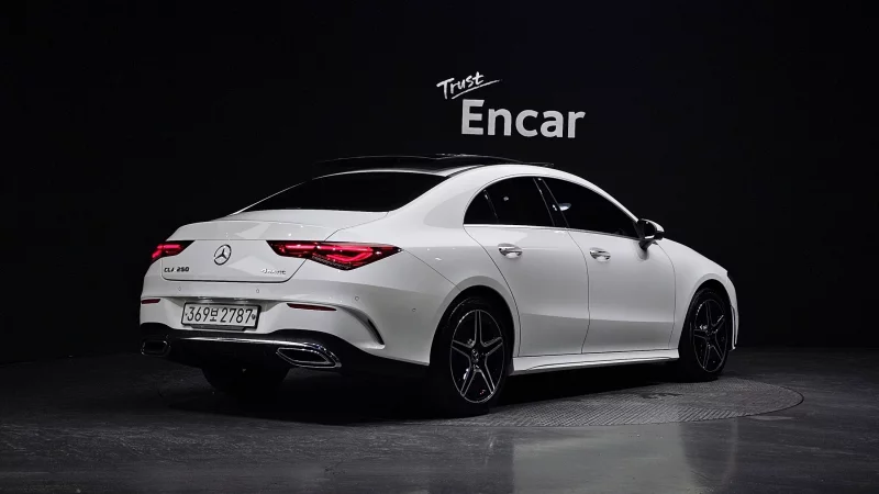 Mercedes-Benz CLA-Class