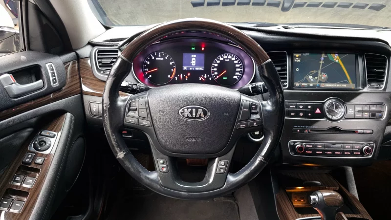 Kia K7
