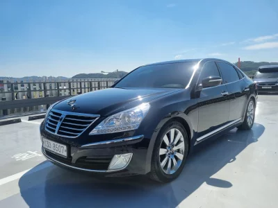 Hyundai Equus