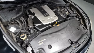 Infiniti M