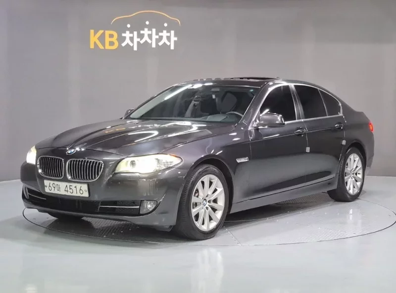 BMW 5-Series