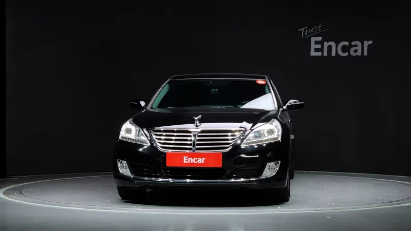 Hyundai Equus